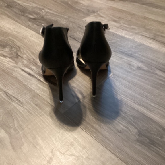 Black Suede Studio Rachel Pump (NWOT) - Picture 3 of 4